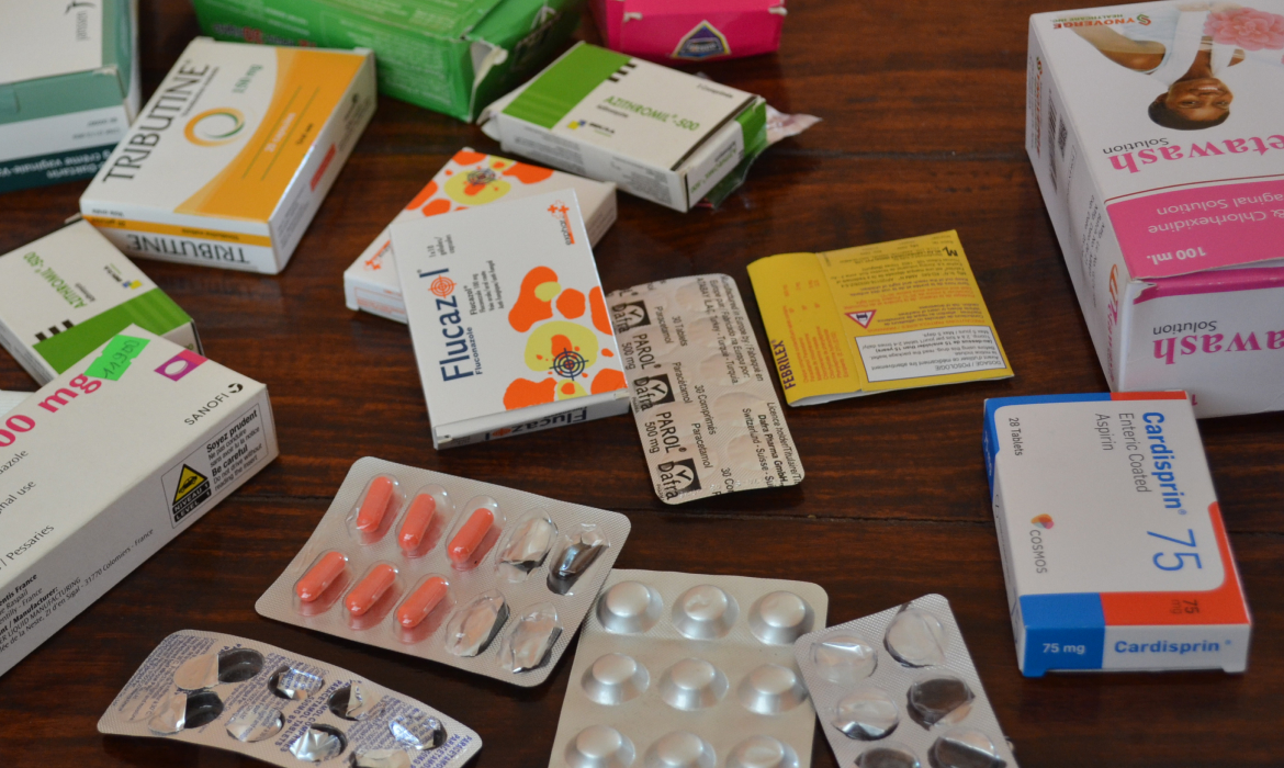 Les activités de sensibilisation pour la gestion des pharmacies familiales